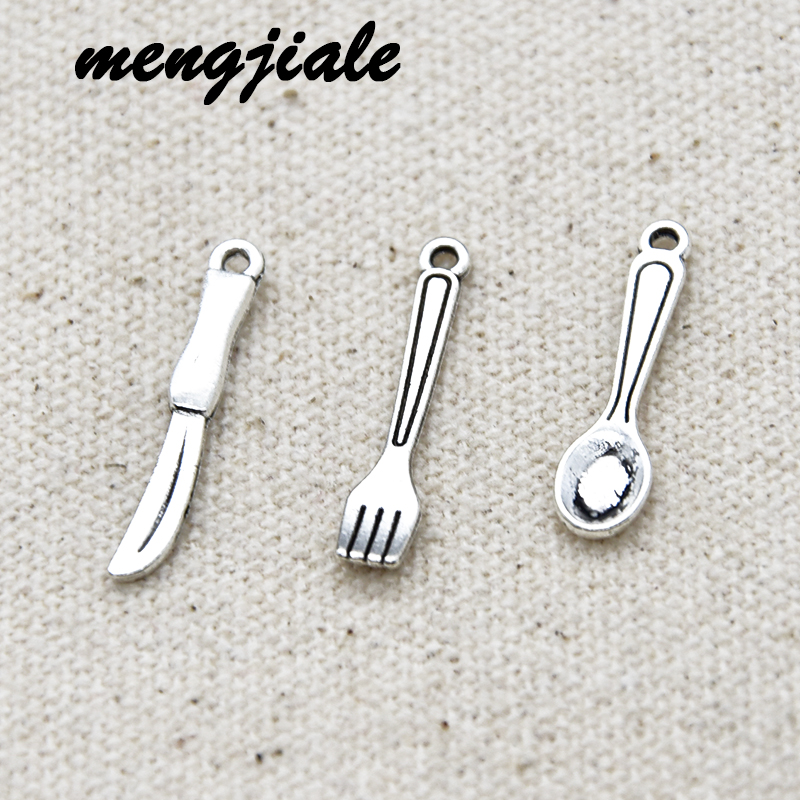 Vintage Collectible Spoons - 30 sztuk antyczne srebrne sztućce kolekcja