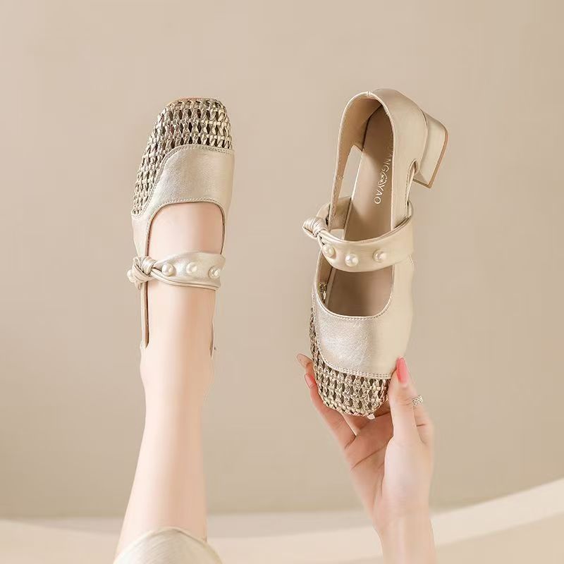 Vintage Collectible Shoes - Damskie buty Mary Jane w stylu