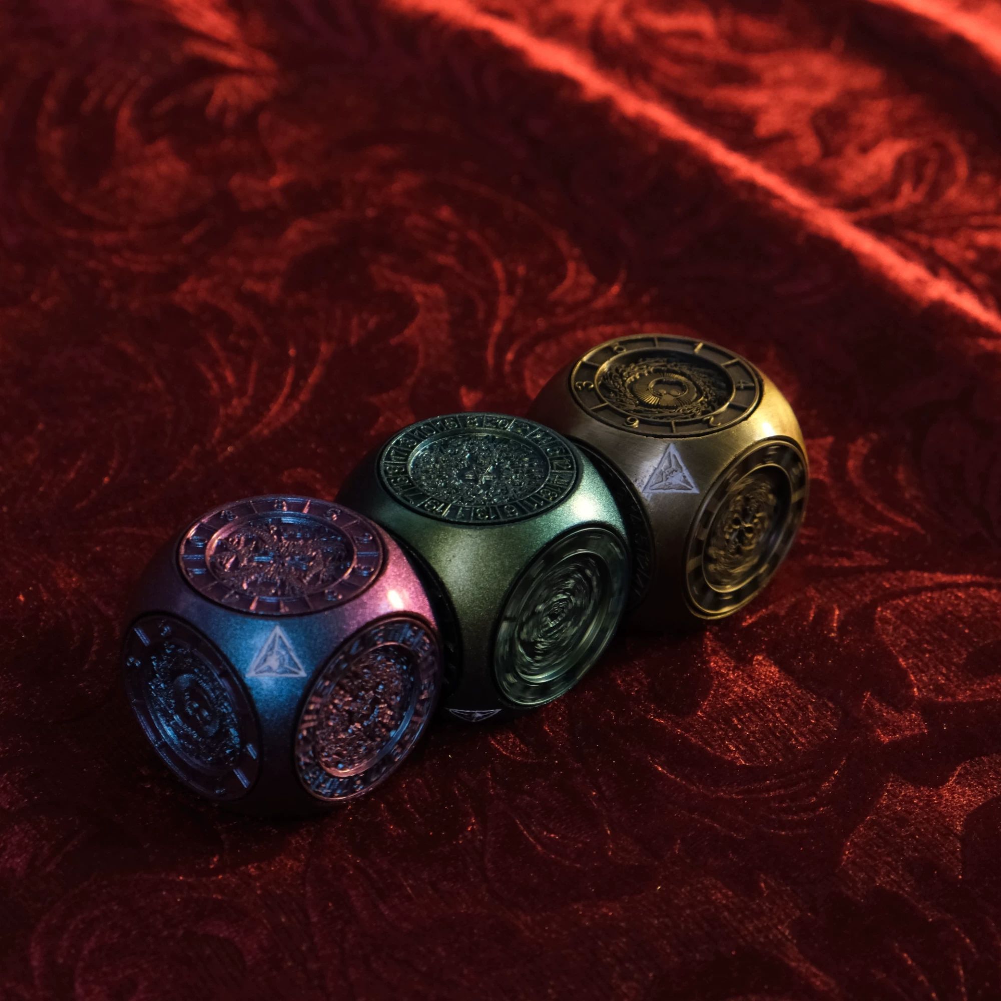 Zestaw sześciennych kostek met – Vintage Collectible Board Games recenzja i cena